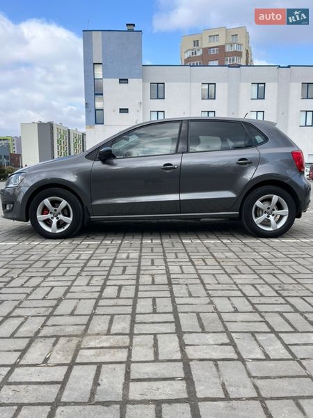 Хэтчбек Volkswagen Polo 2010 в Львове