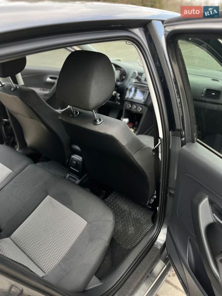 Хэтчбек Volkswagen Polo 2010 в Львове