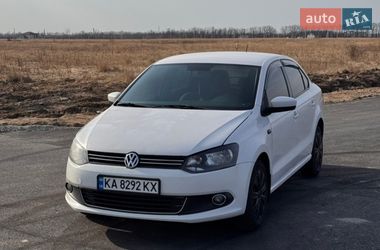 Седан Volkswagen Polo 2011 в Киеве