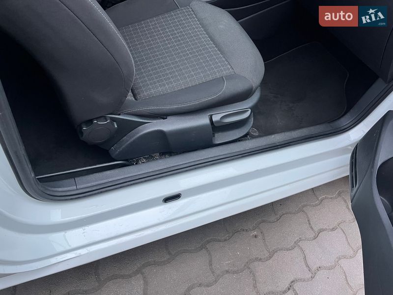 Хэтчбек Volkswagen Polo 2016 в Львове