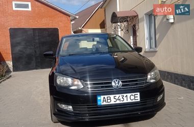 Седан Volkswagen Polo 2017 в Гайсине
