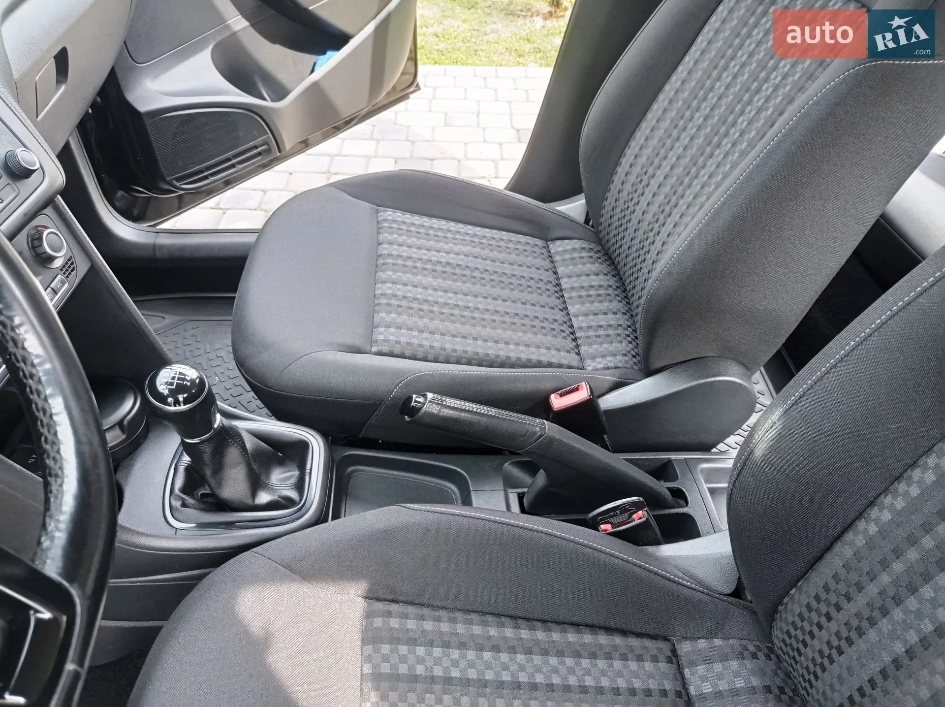 2017 Volkswagen Polo - мініатюра 24