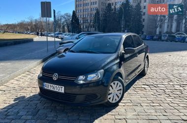 Седан Volkswagen Polo 2013 в Харькове