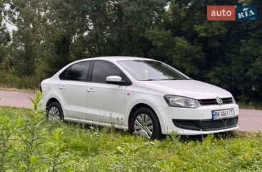 Седан Volkswagen Polo 2011 в Дубні