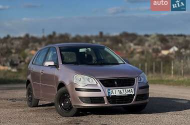 Хэтчбек Volkswagen Polo 2008 в Знаменке