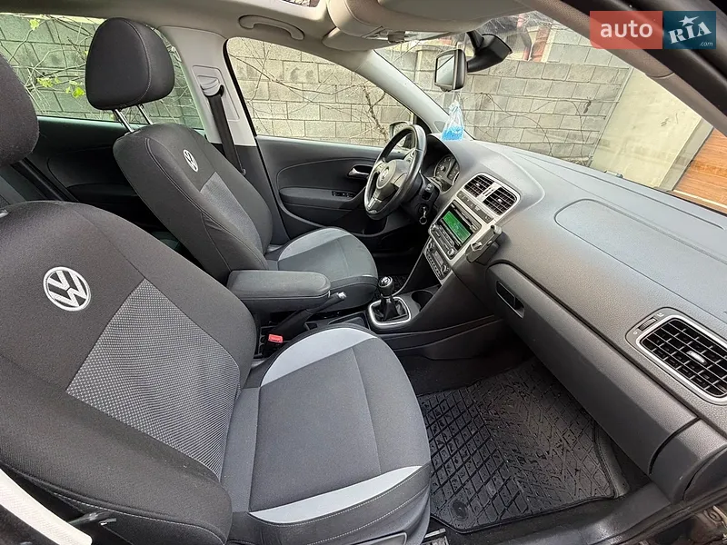 Volkswagen Polo 2013 VIN WVWZZZ6RZDY256119 фото оголошення 24 з 66