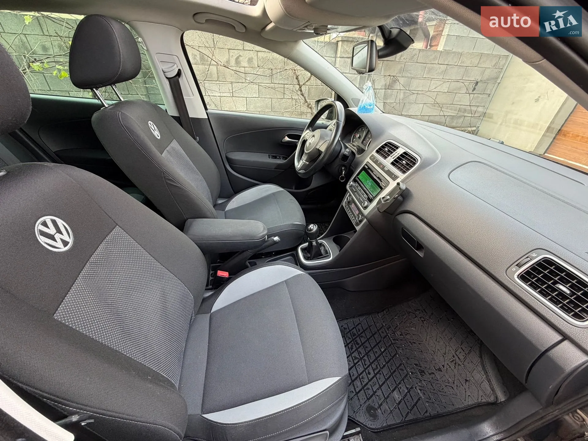 2013 Volkswagen Polo - мініатюра 24
