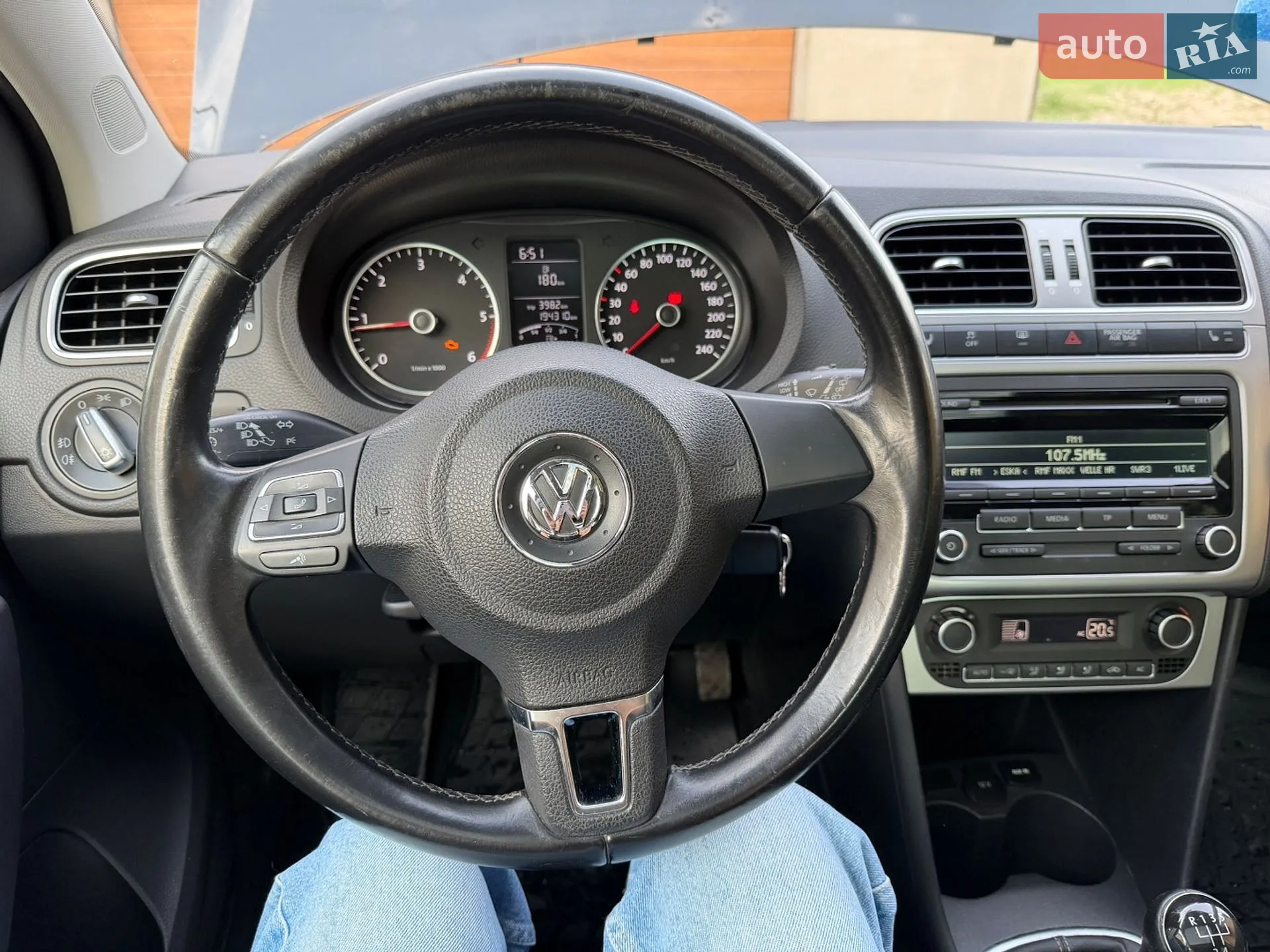 2013 Volkswagen Polo - мініатюра 33