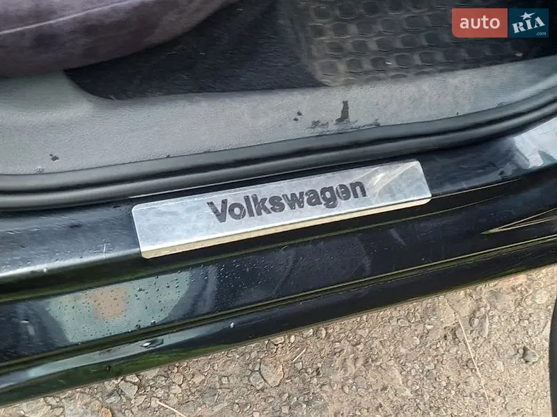 Volkswagen Polo 2011 VIN XW8ZZZ61ZCG027646 фото оголошення 11 з 82