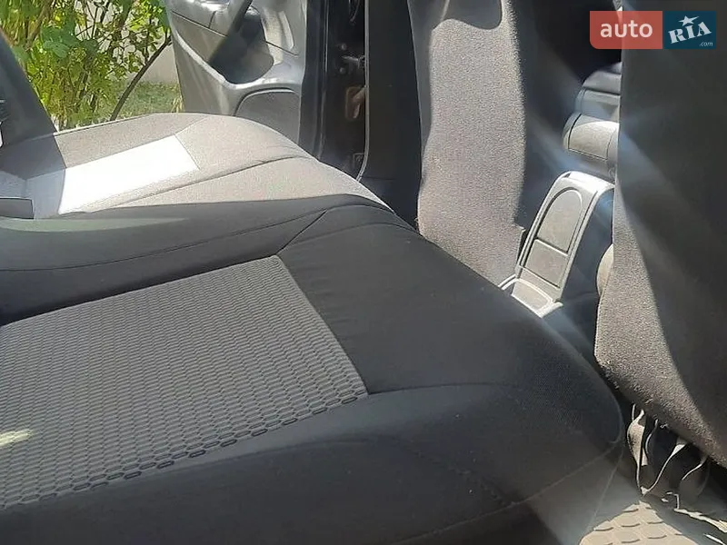 Volkswagen Polo 2011 VIN XW8ZZZ61ZCG027646 фото оголошення 32 з 82