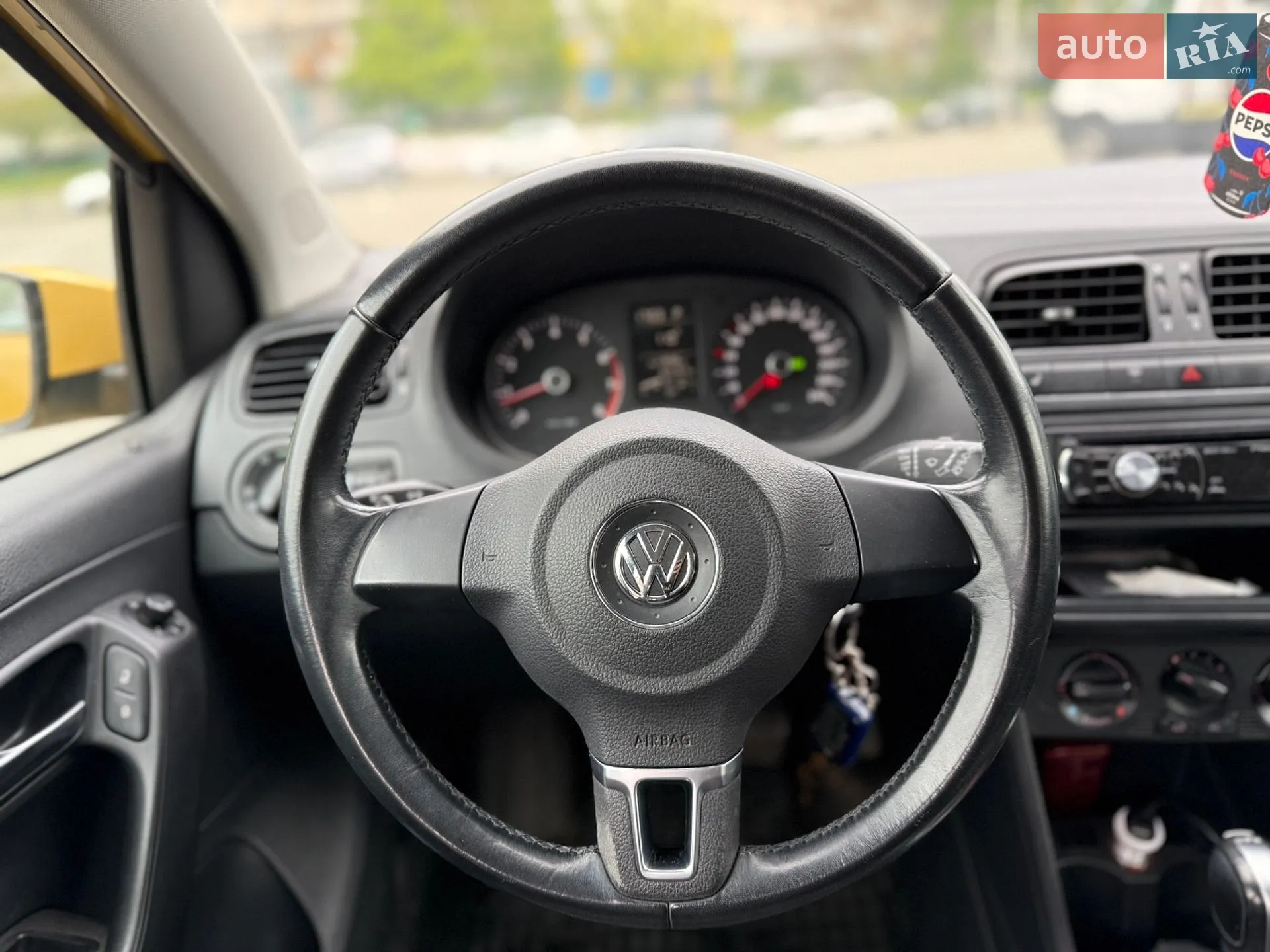 2010 Volkswagen Polo - мініатюра 14