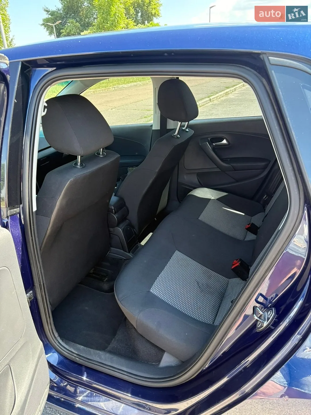 2010 Volkswagen Polo - мініатюра 8