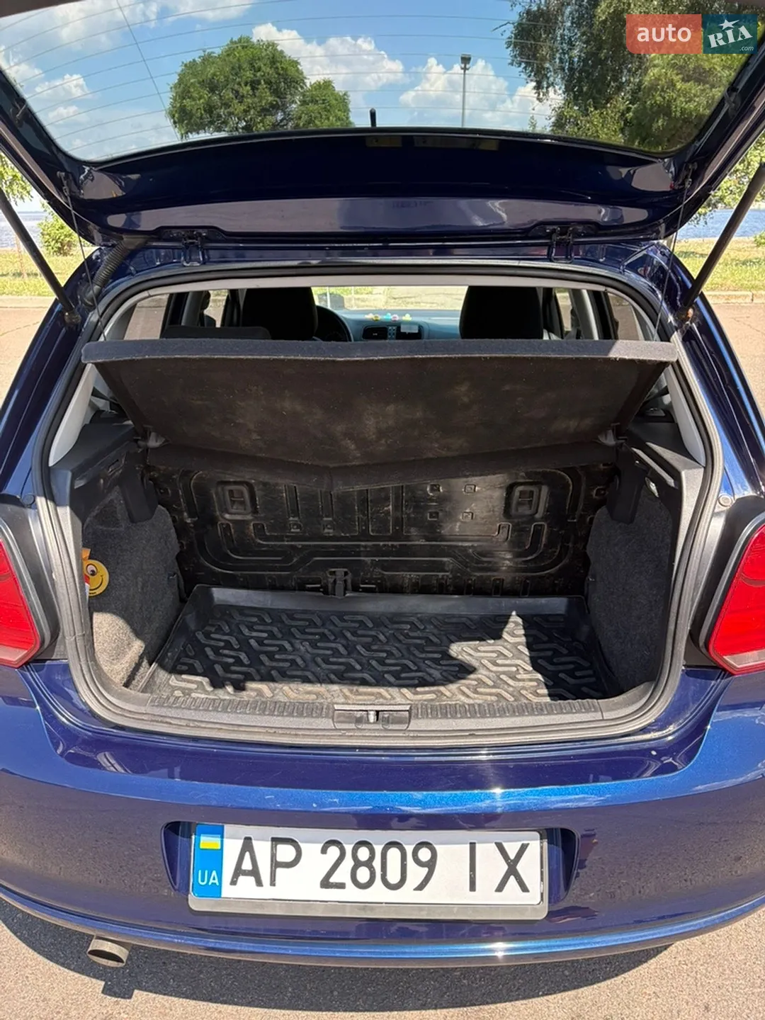 2010 Volkswagen Polo - мініатюра 11