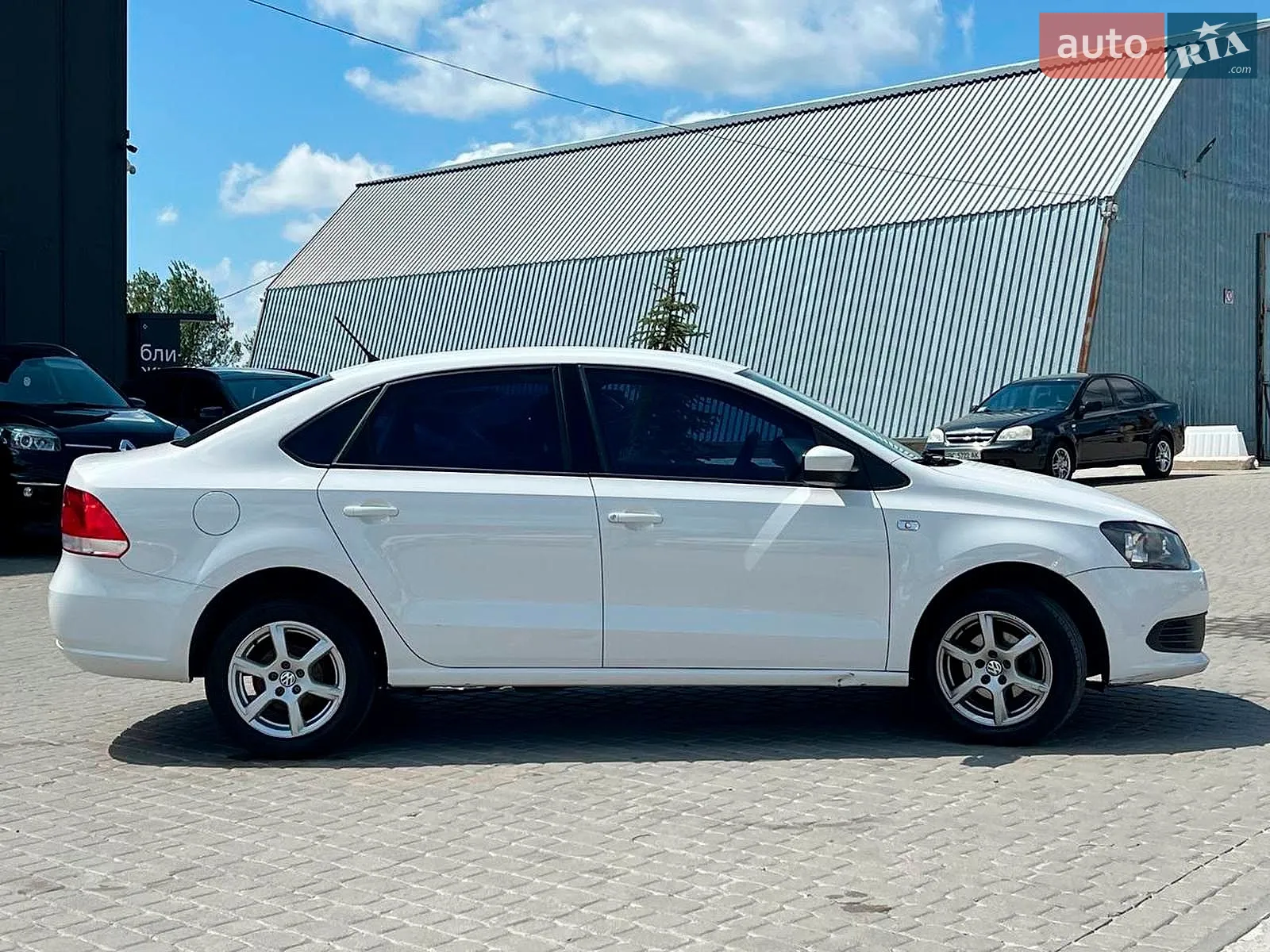 2013 Volkswagen Polo - мініатюра 11