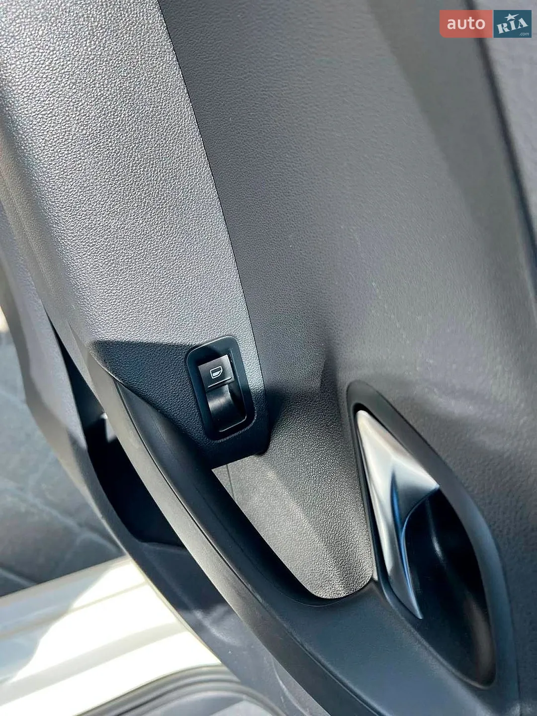 2013 Volkswagen Polo - мініатюра 34