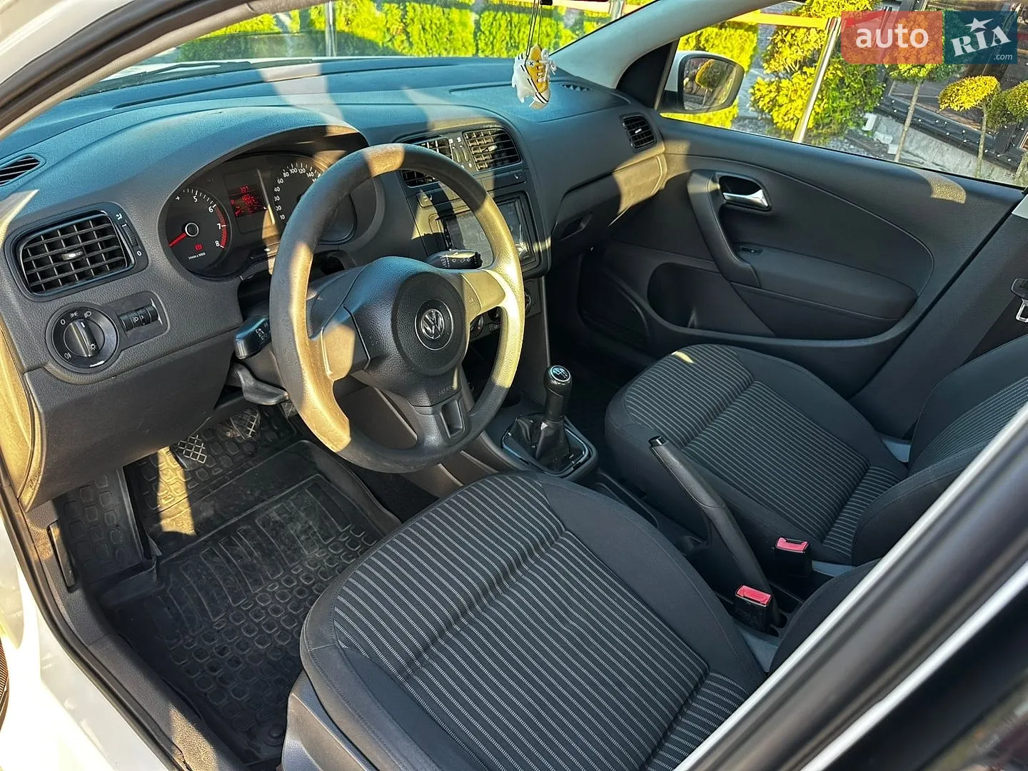2011 Volkswagen Polo - мініатюра 16