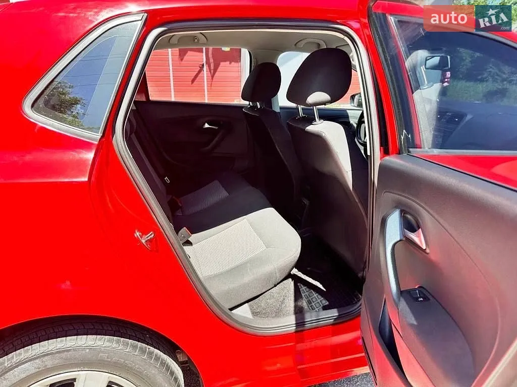 2010 Volkswagen Polo - мініатюра 21