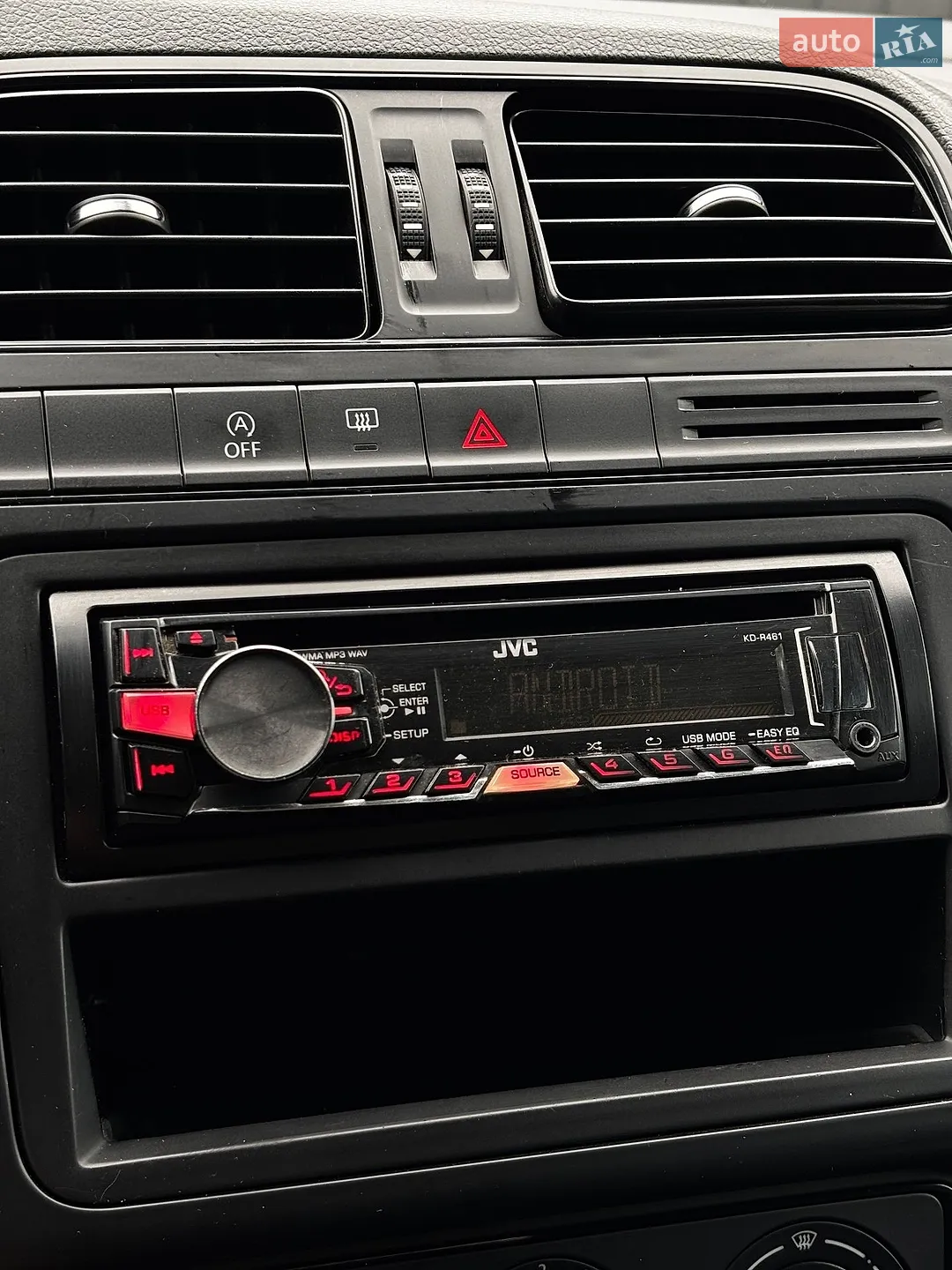 2015 Volkswagen Polo - мініатюра 18