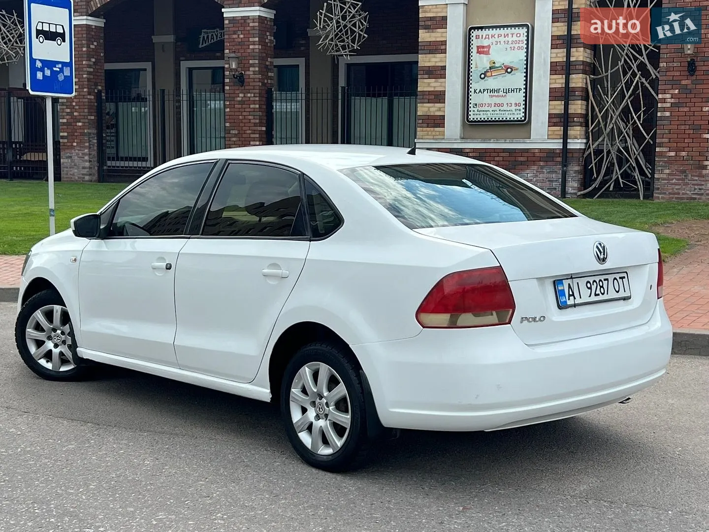 Volkswagen Polo 2013 VIN XW8ZZZ61ZDG060513 фото оголошення 13 з 37