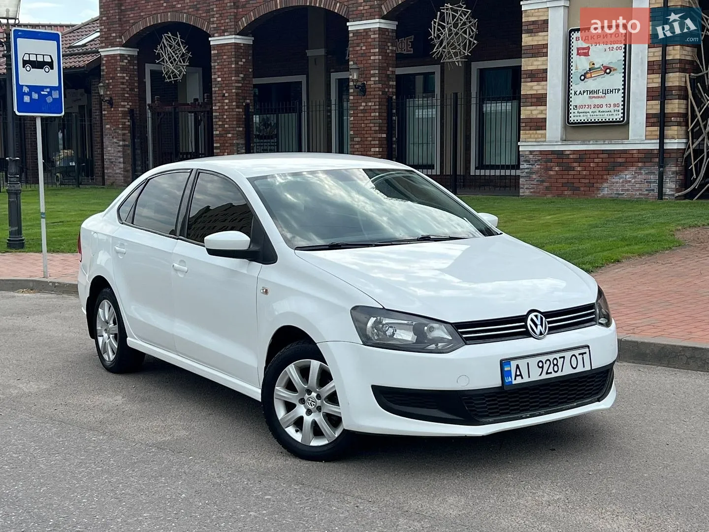 Volkswagen Polo 2013 VIN XW8ZZZ61ZDG060513 фото оголошення 8 з 37