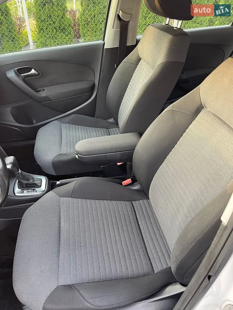 2010 Volkswagen Polo - мініатюра 10