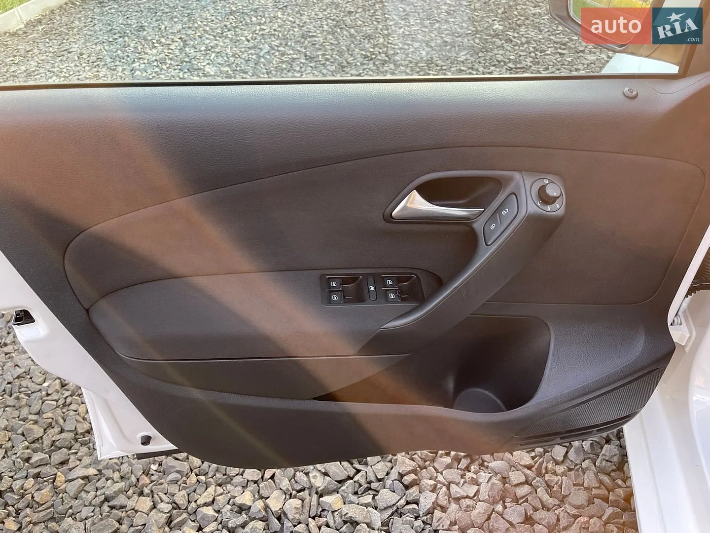 2010 Volkswagen Polo - мініатюра 9