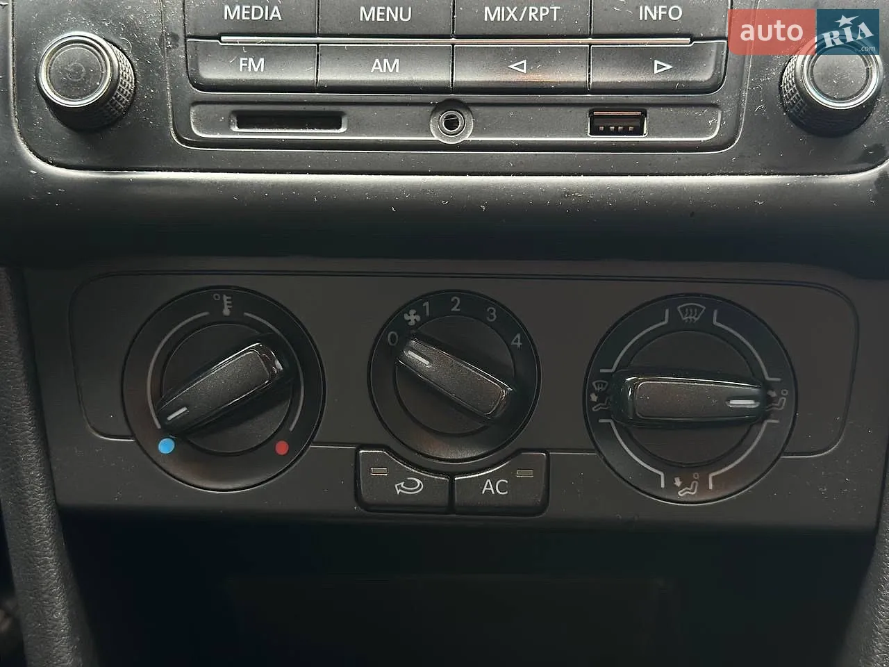 2013 Volkswagen Polo - мініатюра 9