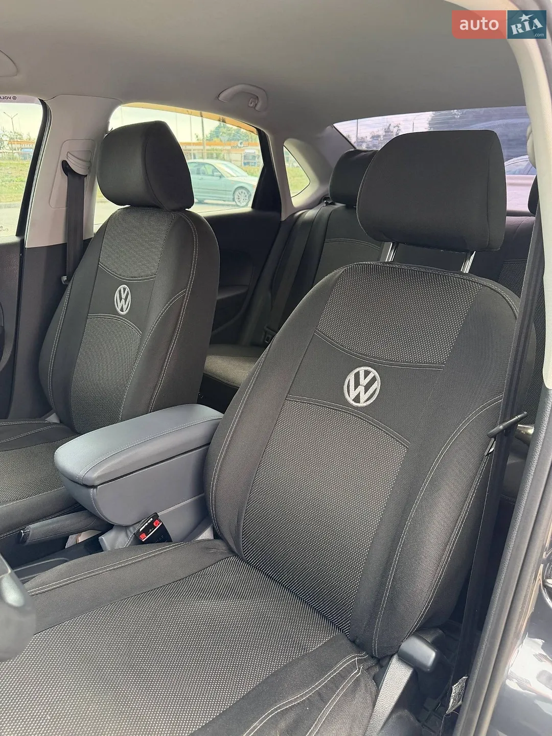 2016 Volkswagen Polo - мініатюра 11