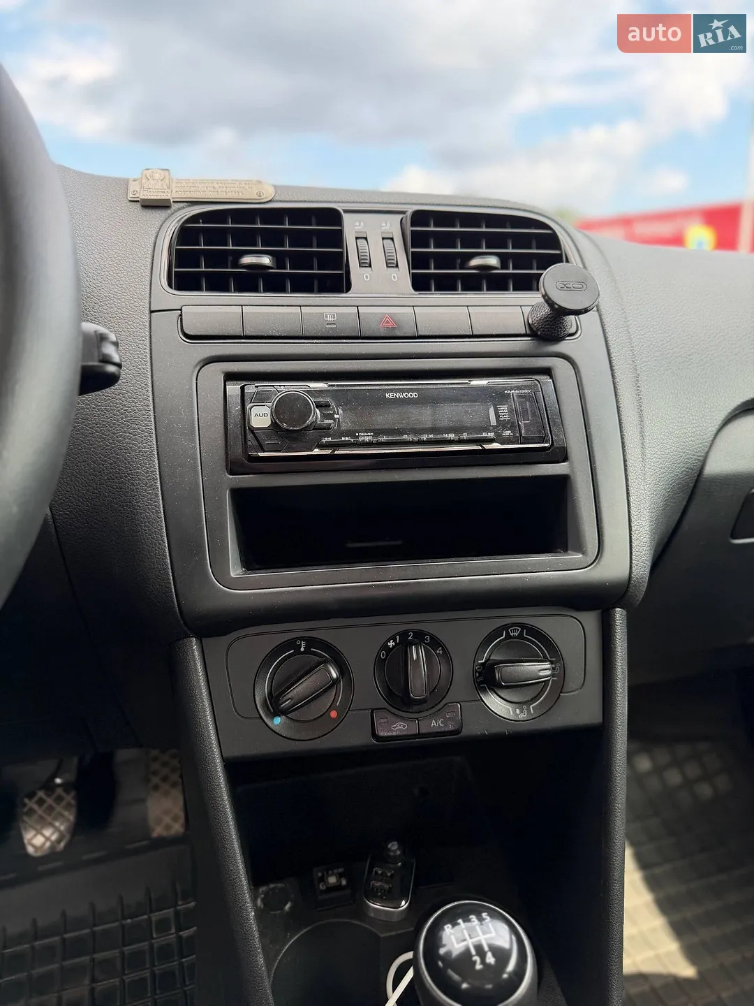 2016 Volkswagen Polo - мініатюра 12