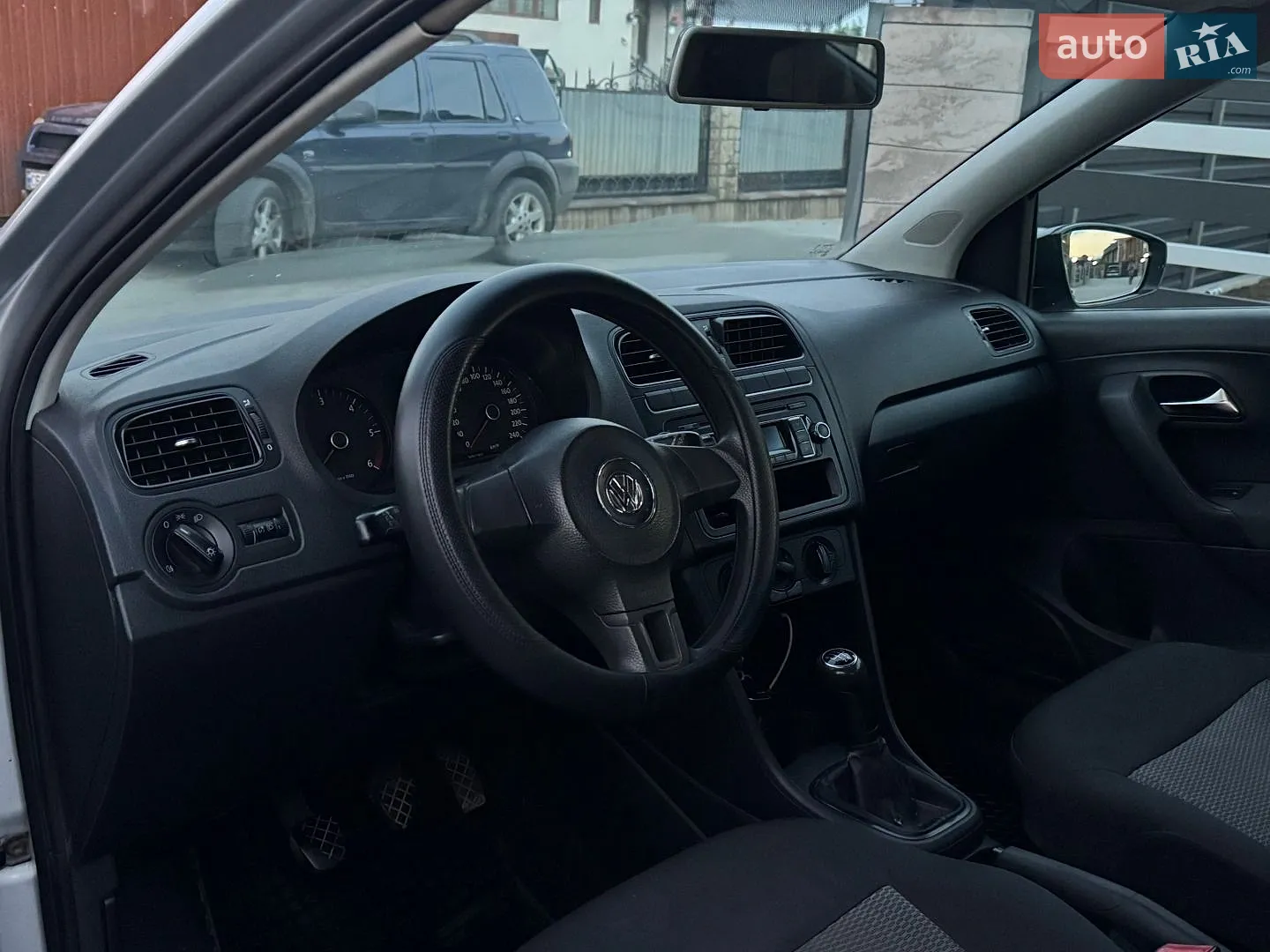 2011 Volkswagen Polo - мініатюра 16