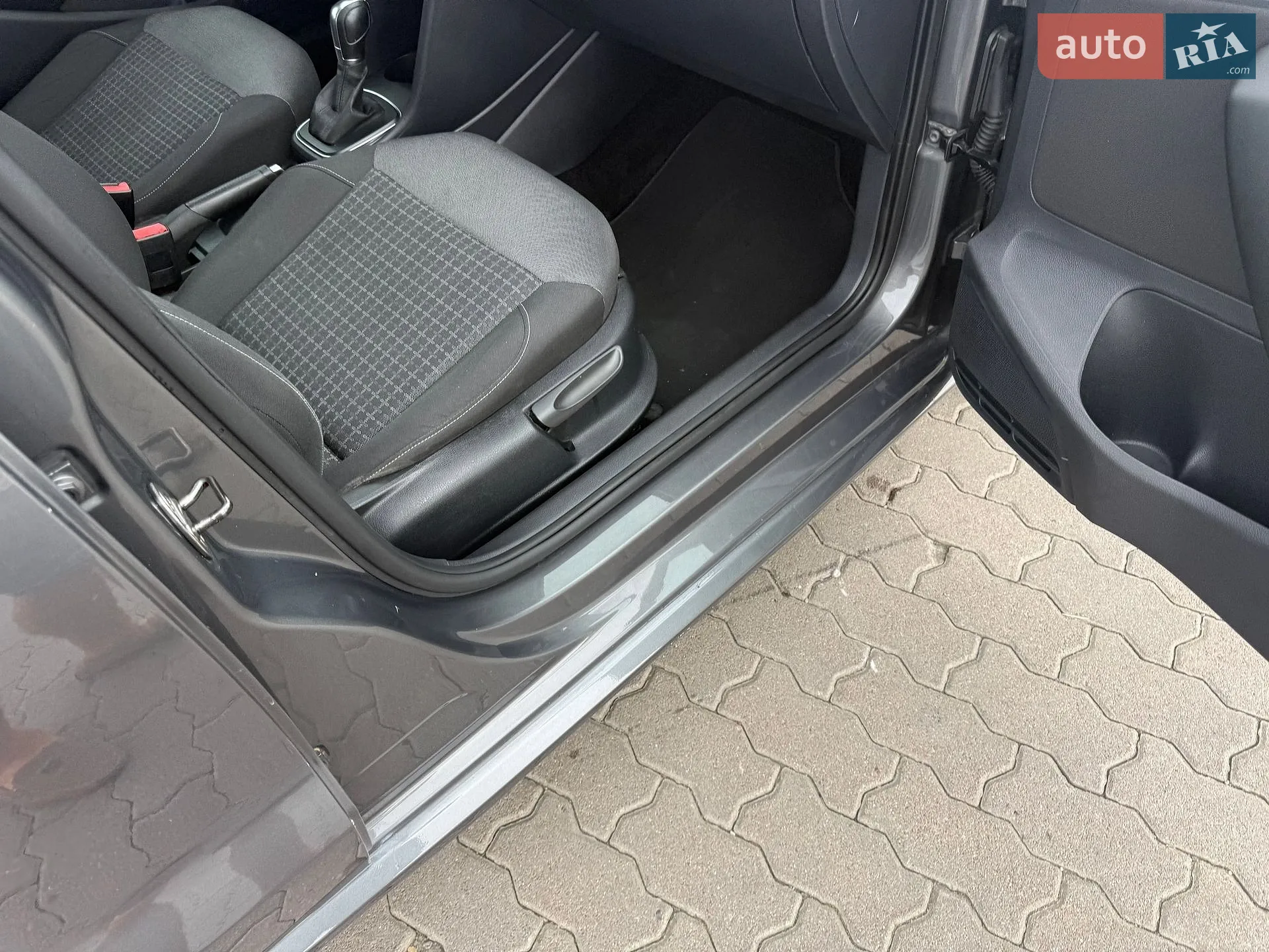 2015 Volkswagen Polo - мініатюра 47