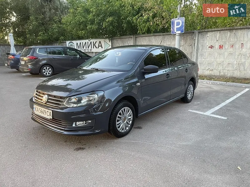 Volkswagen Polo 2016