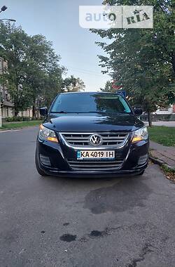 Минивэн Volkswagen Routan 2011 в Киеве