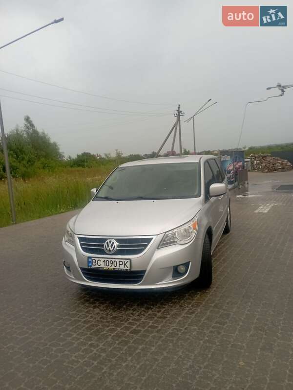 Минивэн Volkswagen Routan 2010 в Львове фото 4 Минивэн Volkswagen Routan 2010 в Львове