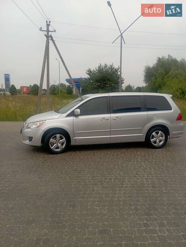 Минивэн Volkswagen Routan 2010 в Львове фото 15 Минивэн Volkswagen Routan 2010 в Львове