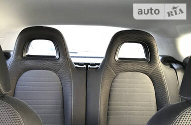 Хетчбек Volkswagen Scirocco 2009 в 