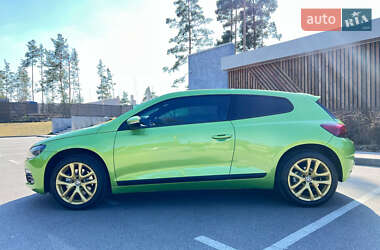 Хэтчбек Volkswagen Scirocco 2010 в 
