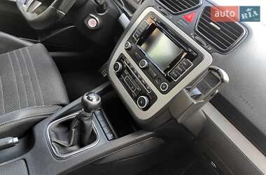 Хетчбек Volkswagen Scirocco 2011 в 