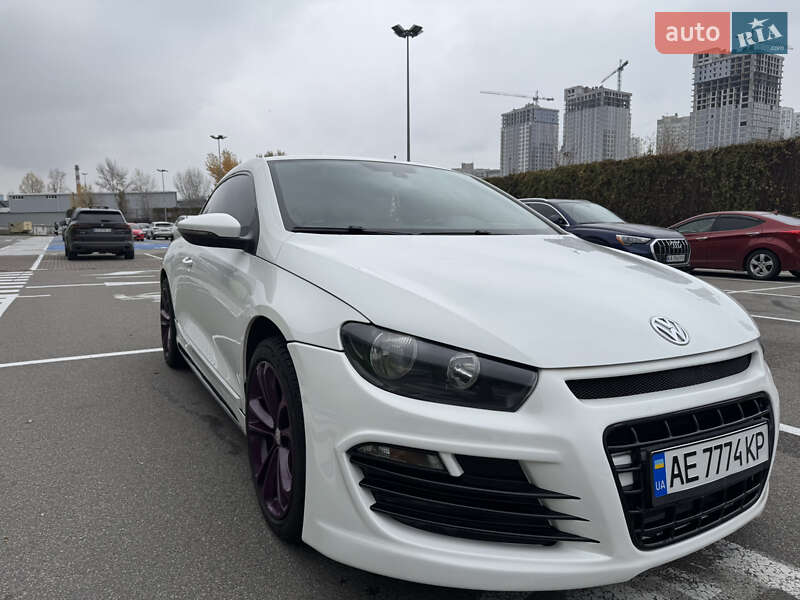 Хэтчбек Volkswagen Scirocco 2010 в Киеве