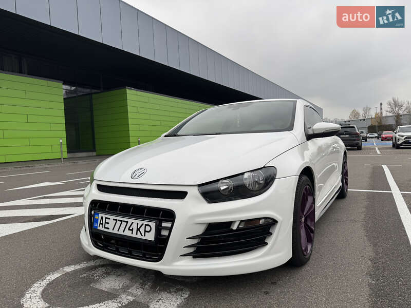 Хэтчбек Volkswagen Scirocco 2010 в Киеве