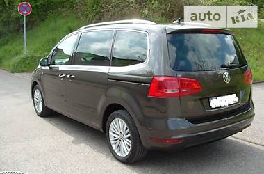 Минивэн Volkswagen Sharan 2014 в Виннице