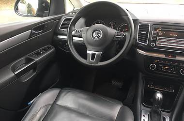 Минивэн Volkswagen Sharan 2011 в Ровно