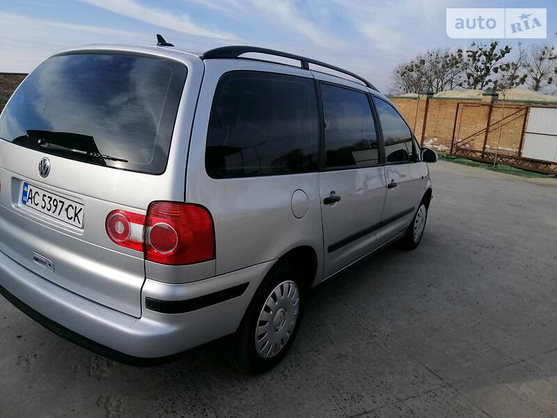 Мінівен Volkswagen Sharan 2007 в Луцьку