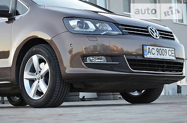 Мінівен Volkswagen Sharan 2011 в 