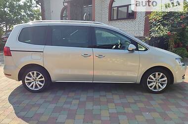 Универсал Volkswagen Sharan 2011 в Стрые