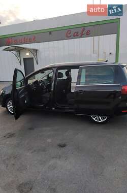 Минивэн Volkswagen Sharan 2015 в 
