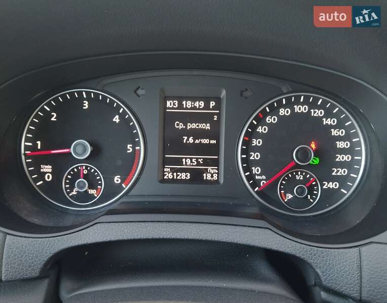 Минивэн Volkswagen Sharan 2015 в Белой Церкви