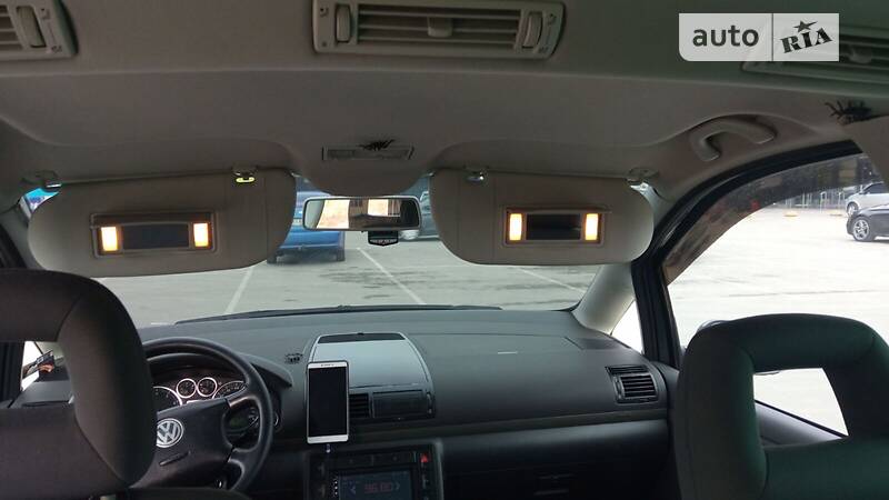 Минивэн Volkswagen Sharan 2007 в Боярке