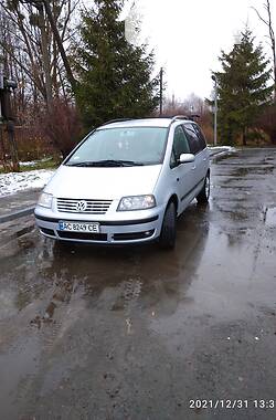 Минивэн Volkswagen Sharan 2001 в Ратным