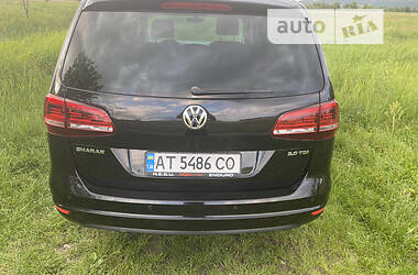 Минивэн Volkswagen Sharan 2015 в Ивано-Франковске